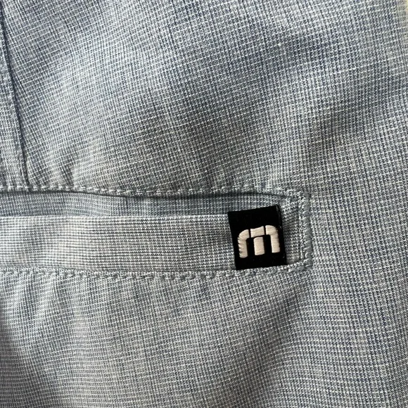 Travis Mathew’s Wanderlust Shorts 9” - Picture 7 of 7